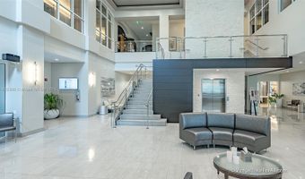 21050 Point Pl 2001, Aventura, FL 33180