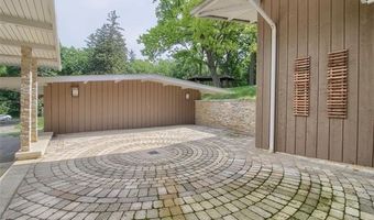 341 Corrie Rd, Ann Arbor, MI 48105