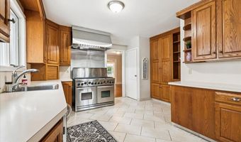 405 10th Ave, Belmar, NJ 07719