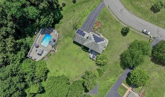 6 Fleuette Dr, Bellingham, MA 02019