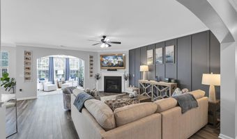 4142 Crest Ridge Ln, Boiling Springs, SC 29316