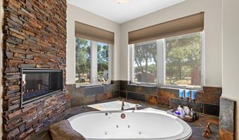 9267 7R Bar Rd, Angels Camp, CA 95222