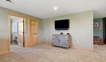 19127 Cattle Dr, Belle Fourche, SD 57717