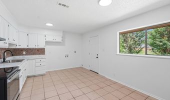 110 Kitterman St, Bay, AR 72411