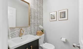 6006 KEBLE Dr, Alexandria, VA 22315