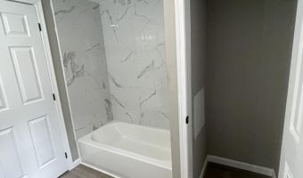 5 Kilmer Trl, Albrightsville, PA 18210