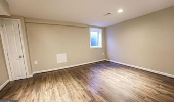 1210 ORONOCO St, Alexandria, VA 22314