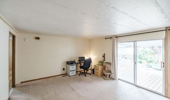 3800 Mountain View Dr SE 33, Albany, OR 97322