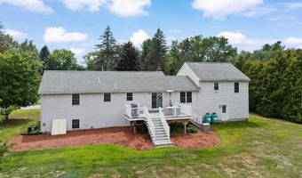 6 Gumpas Hill Rd, Pelham, NH 03076