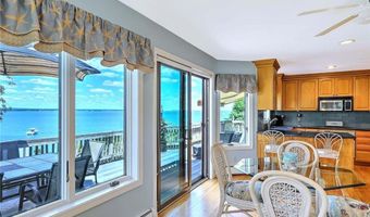 129 Seaside Dr, Jamestown, RI 02835