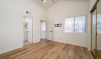 25 Clover Ln 359, Aliso Viejo, CA 92656