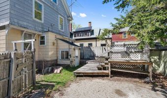 22 Ledgelawn Ave, Bar Harbor, ME 04609