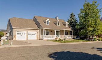 813 35th St, Cody, WY 82414