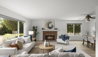 2550 Unicornio St, Carlsbad, CA 92009