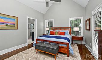 3205 N Mcdowell St, Charlotte, NC 28205