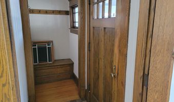 301 S Main St, Ada, OH 45810