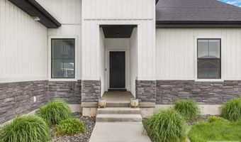 928 N Greenwillow Ln, Ammon, ID 83401