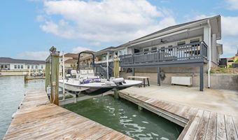 124 Sea Breeze Dr, Aransas Pass, TX 78336