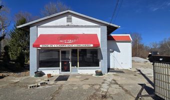 440 E Main St, Bloomfield, IN 47424