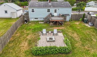 17 Linwood Dr, Coventry, RI 02816