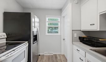 117 N 10th St, Beatrice, NE 68310