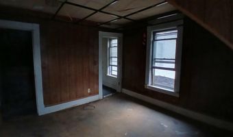12 Pleasant St, Barre, VT 05641