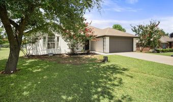 610 Pine Bluff St, Keene, TX 76031