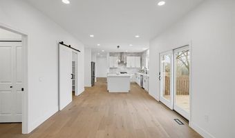 3592 GREAT FALLS Cir, Ann Arbor, MI 48108