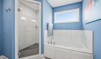 6416 N 142nd St, Basehor, KS 66007