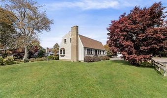 64 Juniper Trl, Narragansett, RI 02882