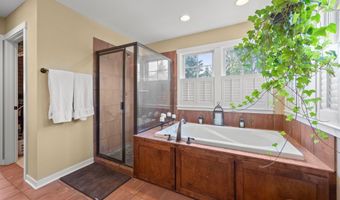 15858 Drawstone Trl, Apple Valley, MN 55124