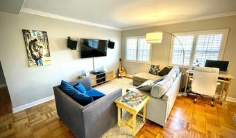 3327 MARTHA CUSTIS Dr 3327, Alexandria, VA 22302
