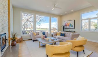 563 Locust Pl, Boulder, CO 80304