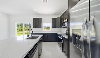 3174 N Sedgewick Rd, Avon Park, FL 33825