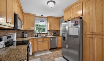 2504 N Ridge Dr, Arkadelphia, AR 71923