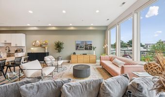 1316 SHEPHERD St NW 4, Washington, DC 20011