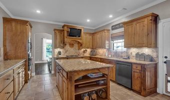 6905 Spring Cherry Ln, Amarillo, TX 79124