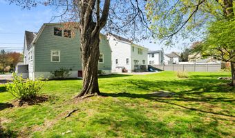 65 Maple St, Darien, CT 06820