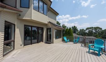 9 Katelan Ct, Cranston, RI 02921