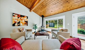 3130 Bridle Ln, Anchorage, AK 99517
