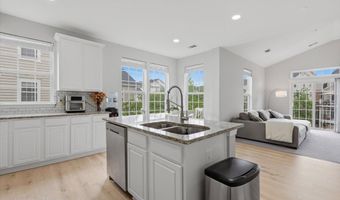 271 CAMERON STATION Blvd 103, Alexandria, VA 22304
