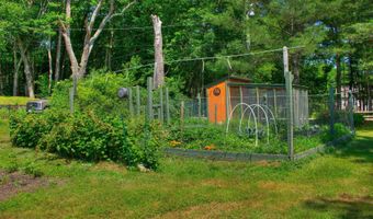 95 Poocham Rd, Chesterfield, NH 03466