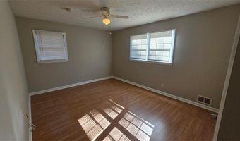 1824 Poinsetta Dr, Acworth, GA 30102