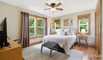 946 140 83 Honeysuckle Rdg, Almond, NC 28702