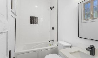 905 N 17th St, Baton Rouge, LA 70802