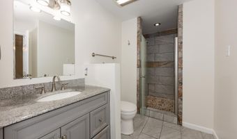 555 Lonita St, Baton Rouge, LA 70815
