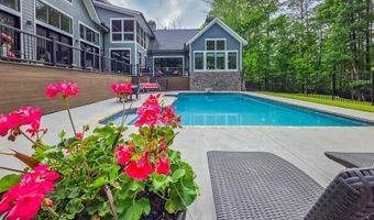 14 Allatoona Estates Dr SE, Acworth, GA 30102