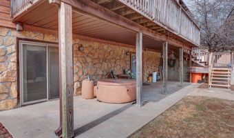 30049 Sunnyside Ct, Arkansas City, KS 67005