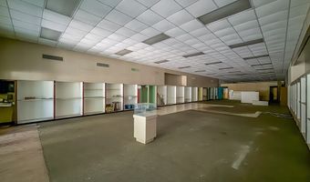 106 Broad St, Bainbridge, GA 39817