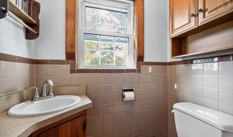 77 Whipple Rd, Billerica, MA 01821